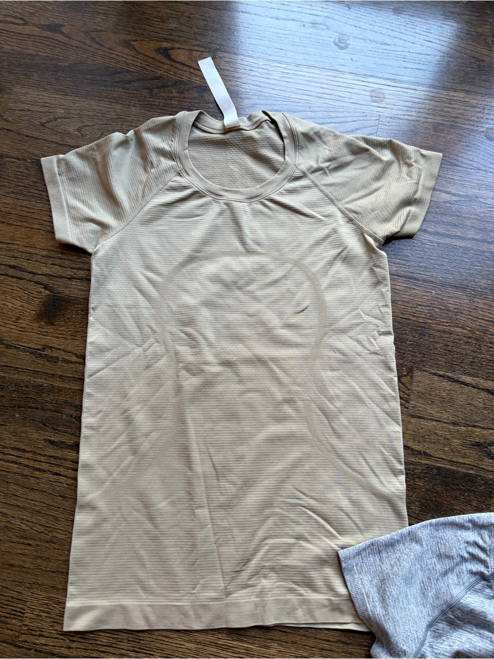 Lululemon short sleeve swiftly tee sz 6 euc